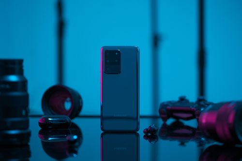 Thu trọn thế giới với Galaxy S20 chỉ bằng một cái 'búng tay'