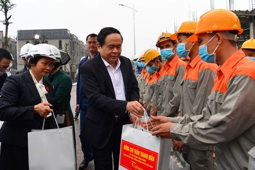 Chủ tịch Ủy ban Trung ương MTTQVN dự đại hội điểm Đảng bộ cơ sở tại Thái Nguyên