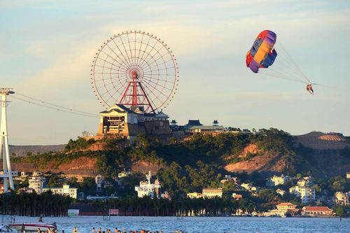 Dịch Covid-19: Du lịch Quảng Ninh chuẩn bị 'sức khỏe' tốt, bứt phá khi 'bão' tan