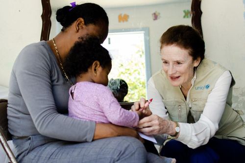 UNICEF chung tay chống dịch Covid-19 và đấu tranh với các thông tin không chính xác