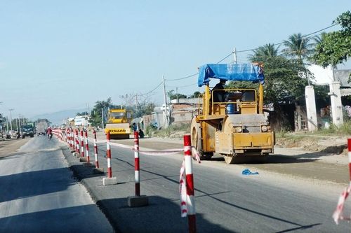 Rào chắn đường Vành đai 3 để hoàn thiện nút giao với cao tốc Hà Nội - Hải Phòng
