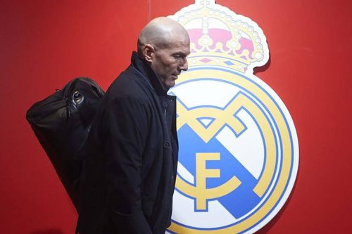 MU hủy tập vì mối lo Covid-19, Zidane nói cứng