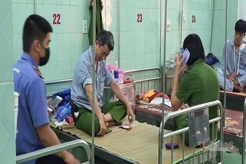 Đại úy công an bị đánh rơi xuống sông sau phát súng cảnh cáo