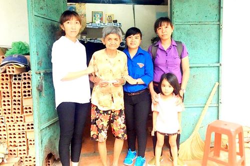 Vào Đảng ở tuổi 19