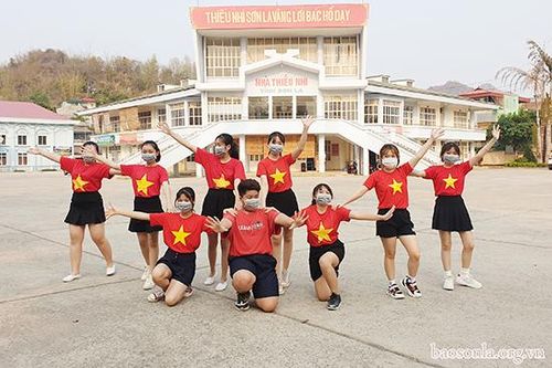 Nhà thiếu nhi tỉnh Sơn La: Tổ chức nhảy Flash mob 'Điệu nhảy Ghen Cô vy'