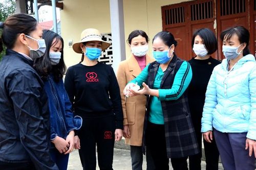 Hội Phụ nữ các cấp chung tay phòng, chống dịch Covid-19