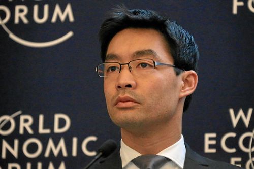 Cựu Phó Thủ tướng Đức gốc Việt nhận cương vị mới ở Deutsches Haus Ho Chi Minh City