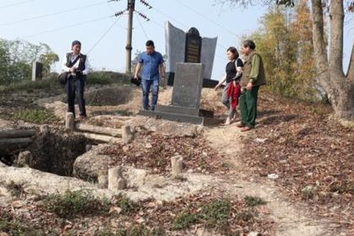 Về Him Lam giữa mùa ban nở