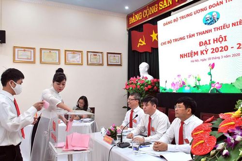 Phát huy tính tiên phong, sáng tạo của đảng viên