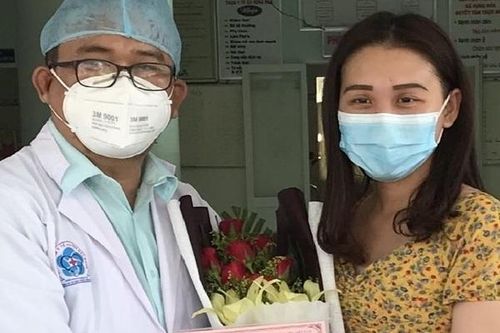 Tâm thư xúc động của cô gái Bình Dương gửi bác sĩ trong khu cách ly