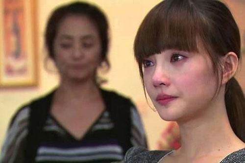 Khổ sở vì mẹ chồng lúc nào cũng có ác cảm với con dâu