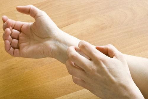Không cần đi xem bói, chỉ cần nhìn cẳng tay biết ngay vận mệnh giàu sang hay nghèo hèn