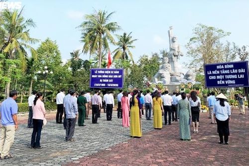 Quảng Ngãi ngừng đón khách tham quan, Vũng Tàu 'đóng cửa' các điểm giải trí