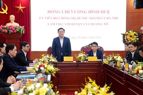 Bí thư Thành ủy Hà Nội Vương Đình Huệ làm việc với Huyện ủy Chương Mỹ