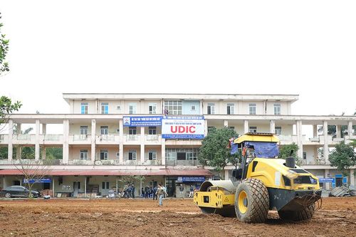 Gấp rút cải tạo Bệnh viện Đa khoa Mê Linh cũ thành khu cách ly