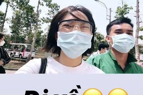 Châu Bùi về nhà sau hai lần âm tính với virus SARS-CoV-2