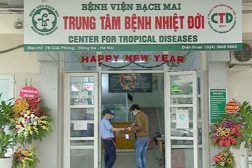 Hai điều dưỡng Bệnh viện Bạch Mai mắc Covid-19, là 2 nhân viên y tế đầu tiên nhiễm nCoV