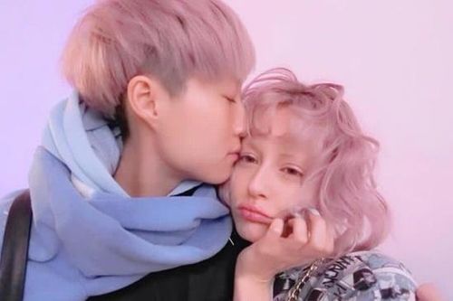 Con gái Thành Long ly hôn bạn đời đồng tính?