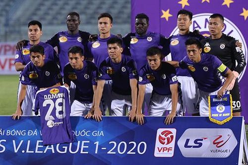 Các sao tuyển Việt Nam tích cực quyên góp đẩy lùi Covid-19