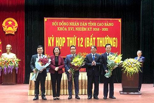Cao Bằng có tân Phó Chủ tịch UBND tỉnh 40 tuổi