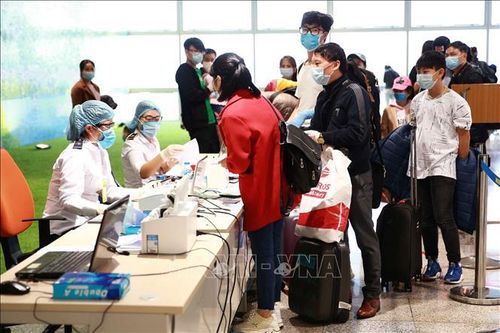 Tổ chức cách ly người nhập cảnh từ quốc gia, vùng lãnh thổ có dịch COVID-19