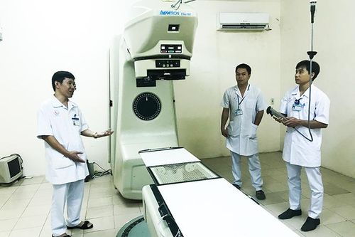 Bệnh viện Đa khoa tỉnh Khánh Hòa: Máy xạ trị bị hỏng, gây khó khăn cho bệnh nhân