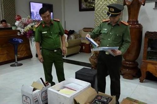 Truy bắt đối tượng tấn công công an khi đang xử lý cát 'tặc'