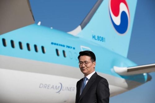 CEO Korean Air phải chống chọi cuộc chiến gia tộc và cả dịch Covid-19