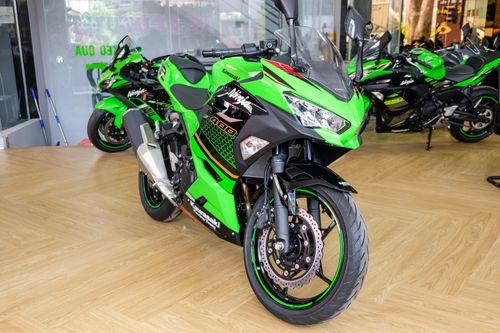 Kawasaki Ninja 400 ABS 2020 bổ sung bản đặc biệt tại VN, giá 156 triệu
