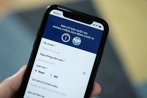 Bắt buộc khai báo y tế điện tử trước khi đi máy bay, tàu hỏa, xe khách