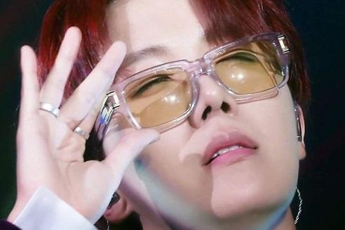 Đừng tưởng J-Hope BTS không biết 'đâm chọc' ai