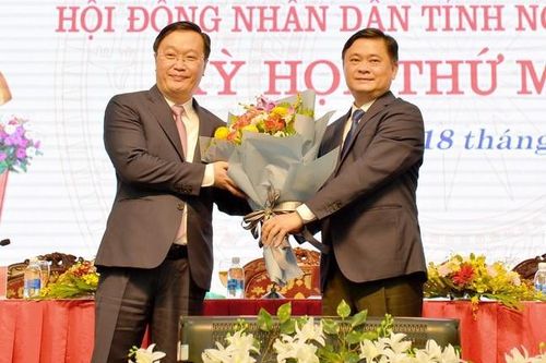 Kiện toàn nhân sự cấp cao tại Khánh Hòa, Nghệ An, Vĩnh Long