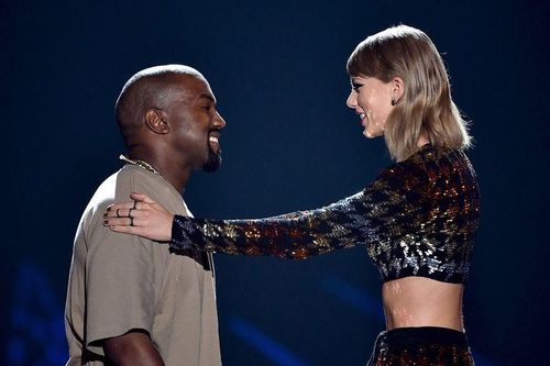 Đoạn ghi âm hoàn chỉnh với Kanye West bị rò rỉ, Taylor Swift được minh oan?