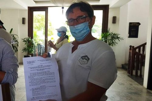 Lá thư bằng tiếng Việt của vợ chồng người Ba Lan gửi tới khu cách ly