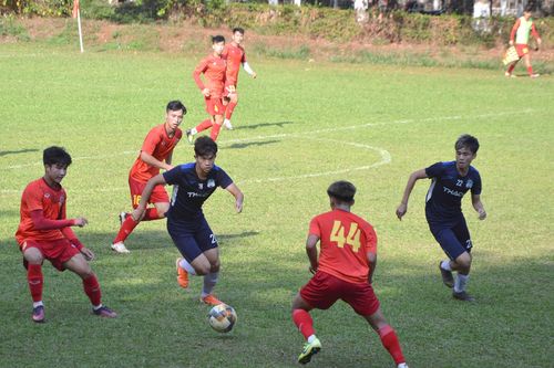Tiền đạo Nguyễn Văn Anh tiếp tục 'nổ súng', HA.GL thắng Công an nhân dân 2-0