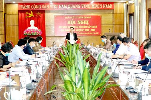 Thành ủy Tuyên Quang rút kinh nghiệm Đại hội điểm cấp cơ sở