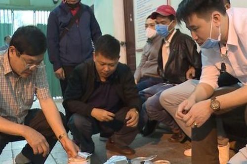 Bắt 7kg ma túy nghiền nhỏ thành bột đóng vào các hộp sữa