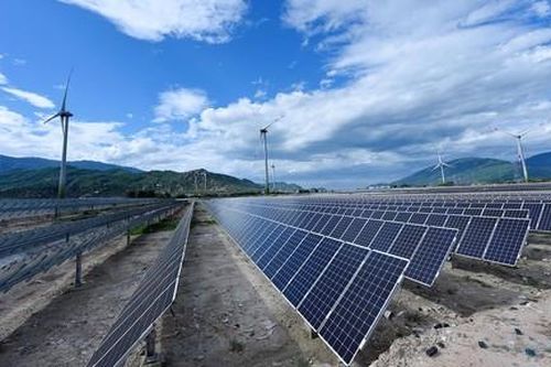 Ninh Thuận sắp có nhà máy điện năng lượng mặt trời lớn nhất Đông Nam Á
