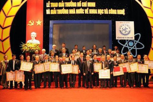 Khởi động xét tặng 'Giải thưởng Hồ Chí Minh', 'Giải thưởng Nhà nước' về khoa học và công nghệ năm 2021