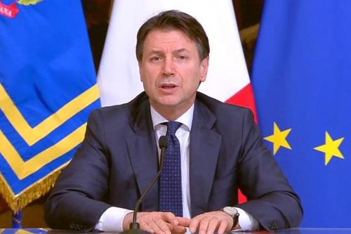 Italia dừng mọi hoạt động kinh tế không cần thiết