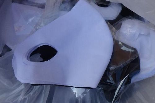 Phát 2.000 khẩu trang miễn phí phòng chống dịch bệnh Covid-19