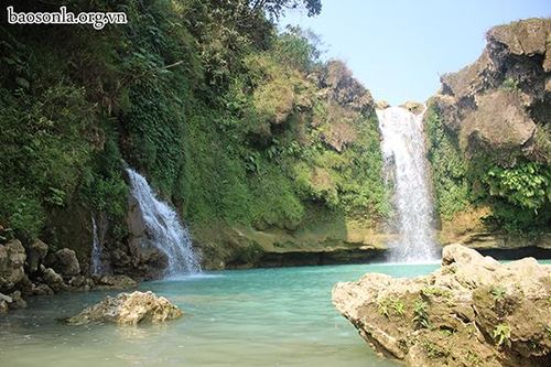 Đắm say vẻ đẹp Thác Chiềng Khoa