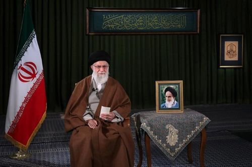Lãnh tụ tối cao Iran từ chối đề nghị giúp đỡ từ Mỹ, tuyên bố đẩy lùi Covid-19