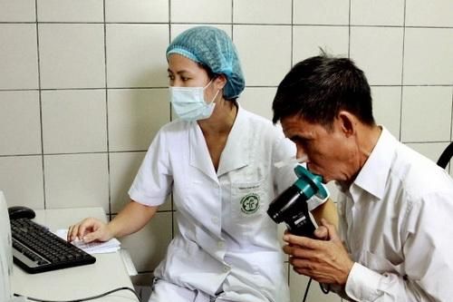 Đừng vì sợ COVID-19 mà từ chối khám bệnh