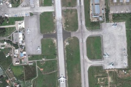 Chuyên gia Nga: Mỹ có thể hủy diệt căn cứ Hmeimim bằng 300 tên lửa Tomahawk
