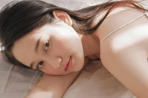 Trúc Anh gợi cảm sau 'Mắt biếc'