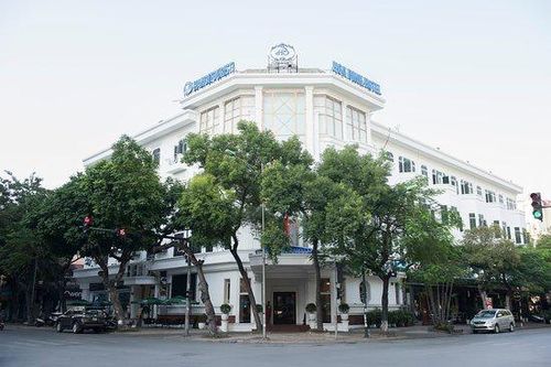 Hà Nội thành lập khu cách ly chi phí tự nguyện cho người nước ngoài