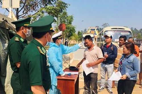 Các đơn vị quân đội tiếp nhận và chăm sóc chu đáo công dân tại khu cách ly tập trung