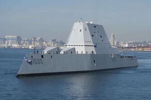 Tàu tàng hình Zumwalt tối tân của Mỹ không thể thắng nổi tàu chiến thời Liên Xô