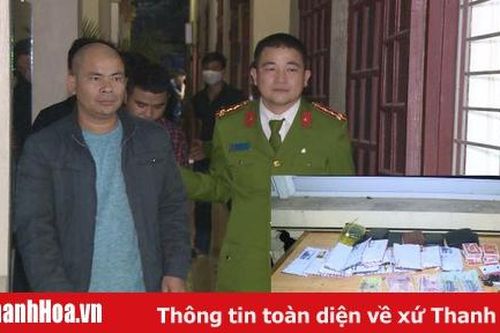 Bắt quả tang 15 đối tượng đánh bạc, thu giữ 76,9 triệu đồng